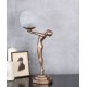 Lampa Art Deco cu o femeie cu o faclie in mana
