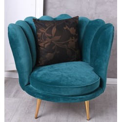 Perna din bumbac maro decorata cu frunze maro deschis