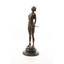 Cultul calariei-statueta Art Deco din bronz pe un soclu din marmura