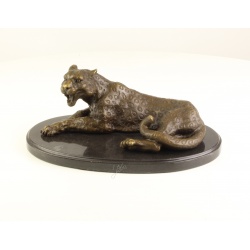Leopard-statueta din bronz pe un soclu din marmura