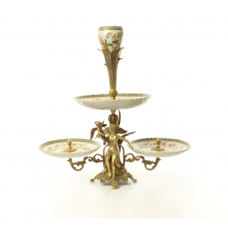Platou mare  din portelan cu decoratiuni cu ingerasi din bronz