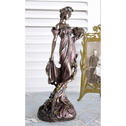 Statueta Art Nouveau cu o femeie