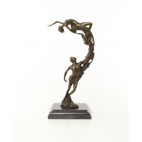Cuplu  - statueta din bronz pe soclu din marmura