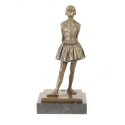 Dansatoare - statueta din bronz pictat pe soclu din marmura
