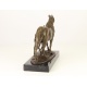 Cai - statueta din bronz  pe soclu din marmura