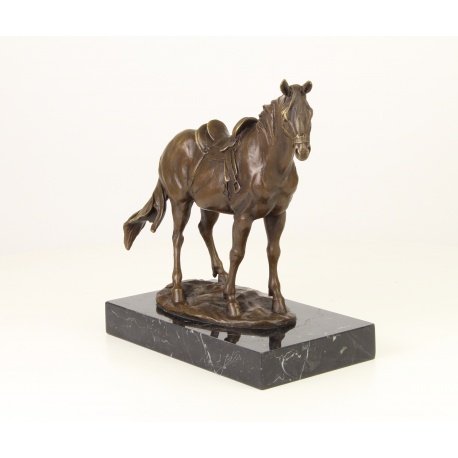 Cal - statueta din bronz  pe soclu din marmura