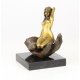 Femeie in mana lui Dumnzeu- statueta din bronz pe soclu din marmura