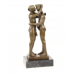 Doi barbati - statueta erotica pe soclu din marmura