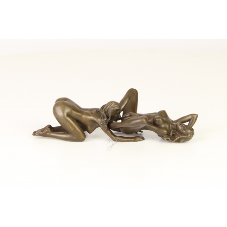 Doua femei - statueta erotica din bronz