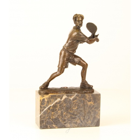 Jucator de tenis - statueta din bronz pe soclu din marmura