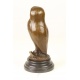 Bufnita-  statueta din bronz pe un soclu din marmura