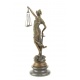 Justitia - statueta din bronz pe un soclu din marmura