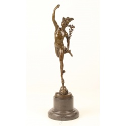 Mercur- statueta dn bronz pe un soclu din marmura