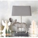 Lampa de masa cu un cerb lopatar