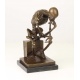Schelet ganditor- statueta din bronz p un soclu din marmura