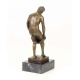 Barbat gol- statueta erotica pe soclu din marmura