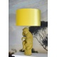 Lampa de masa cu o maimuta galbena