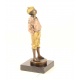 Baietel - statueta din bronz pe un soclu din marmura