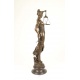 Justitia - statueta din bronz pe un soclu din marmura