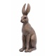 Iepure sezand-statueta din rasini