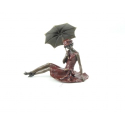 Doamna cu umbrela-statueta vieneza din bronz