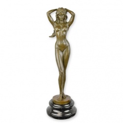 Nud mare-statueta din bronz pe soclu din marmura