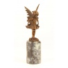Zana-statueta din bronz pe un soclu din marmura