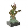 Goblin-statueta din bronz pictat pe un soclu din marmura