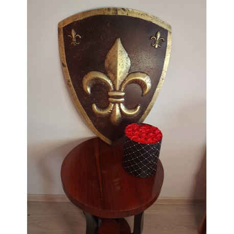 Scut din metal antichizat