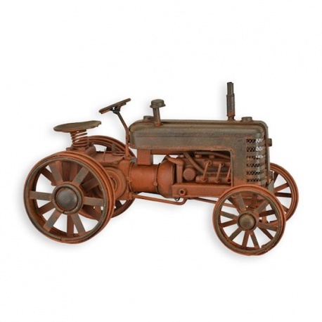 Model tractor antik rusty