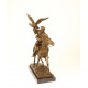 Soimarul tarului-statueta din bronz cu un soclu din marmura