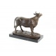 Vaca-statueta din bronz masiv cu un soclu din marmura