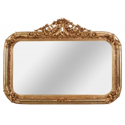 Oglinda Rococo cu o rama aurie cu ingerasi