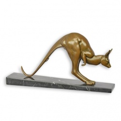 Cangur-statueta din bronz cu un soclu din marmura
