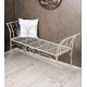 Banca din fier forjat antik white
