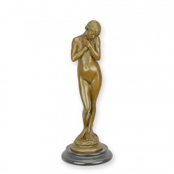 Nud-statueta din bronz cu un soclu din marmura