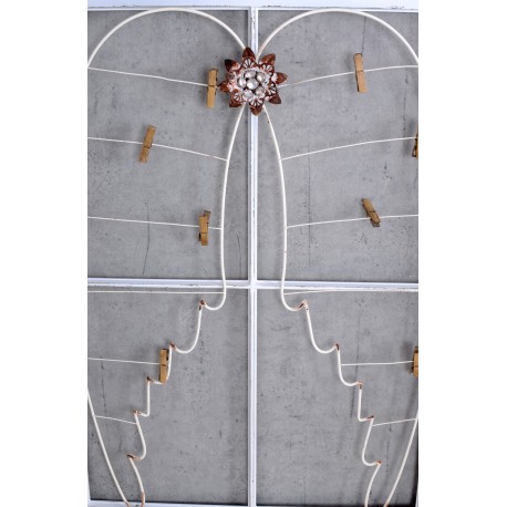 Memo board din metal antichizat cu lemn